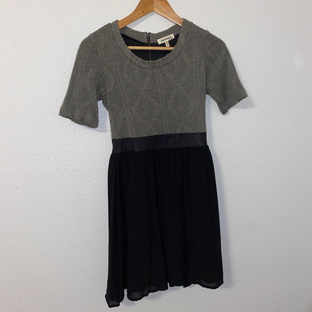 Monteau Los Angeles sweater dress, size small